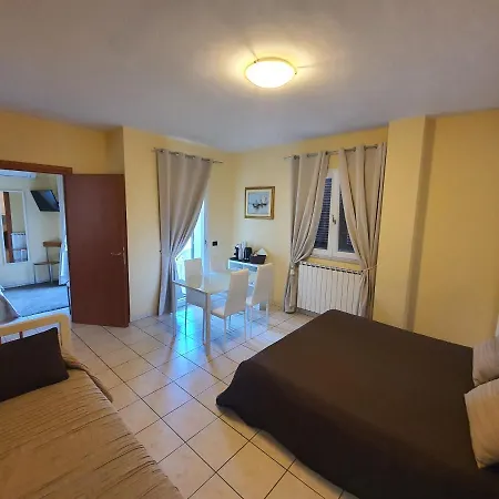 Guest House Brezza Marina Fiumicino Exterior foto