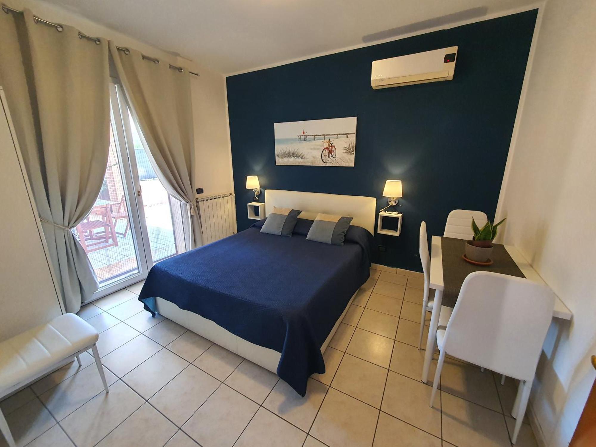 Brezza Marina Couette-café